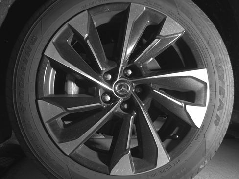 Used 2025 MAZDA CX-50 2.5 Hybrid w/ Premium Plus Pkg image 12