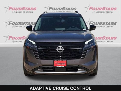 New 2026 Nissan Pathfinder SL FWD image 9