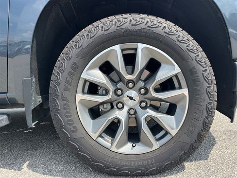 Used 2021 Chevrolet Silverado 1500 RST AWD/4WD image 12