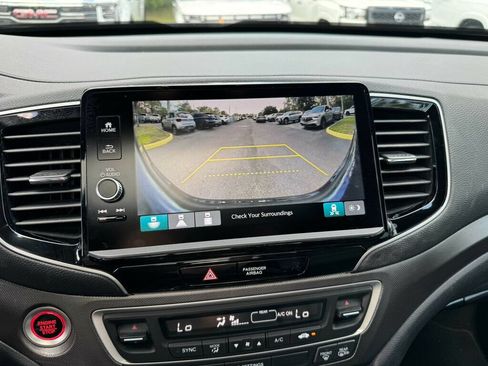 Used 2025 Honda Ridgeline RTL image 6