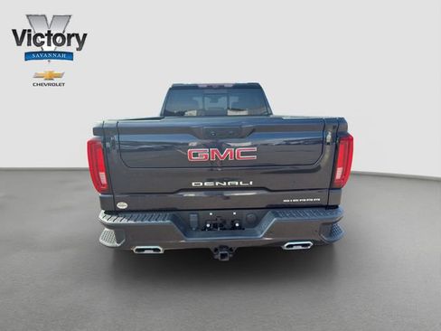 Used 2022 GMC Sierra 1500 Denali w/ Denali Reserve Package AWD/4WD image 6