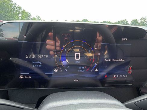 New 2026 Chevrolet Traverse LT w/ Sun and Wheel Package FWD image 26