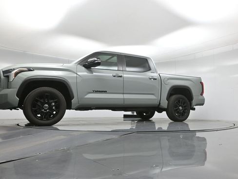 Used 2024 Toyota Tundra Limited image 7