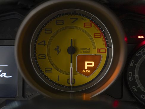 Used 2010 Ferrari California image 44