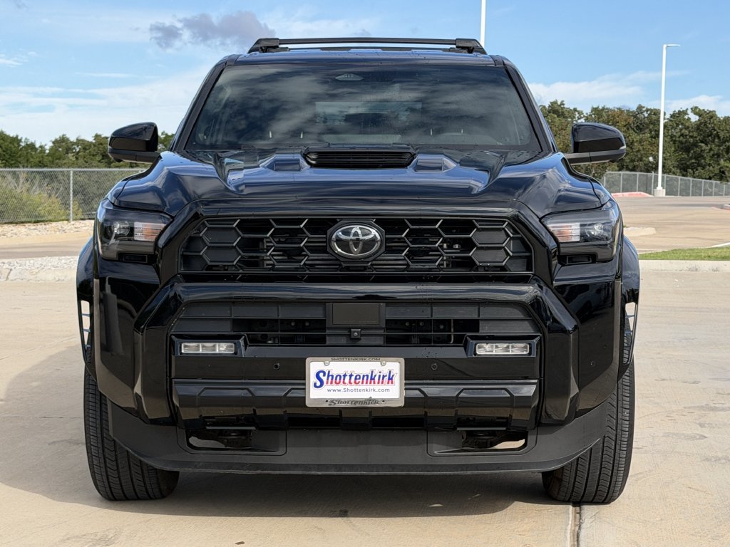 Used 2025 Toyota 4Runner TRD Sport Premium w/ Tow Technology Package AWD/4WD image 7