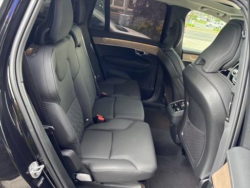 Used 2025 Volvo XC90 B6 Plus AWD/4WD image 14