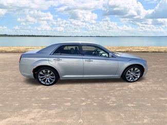 Used 2020 Chrysler 300 Touring L w/ Quick Order Package 2EF video 4