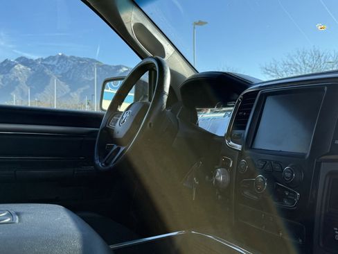 Used 2017 RAM 1500 Sport w/ Black Ram 1500 Sport Group image 25