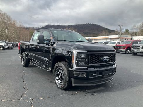 New 2026 Ford F250 XL w/ STX Appearance Package image 3