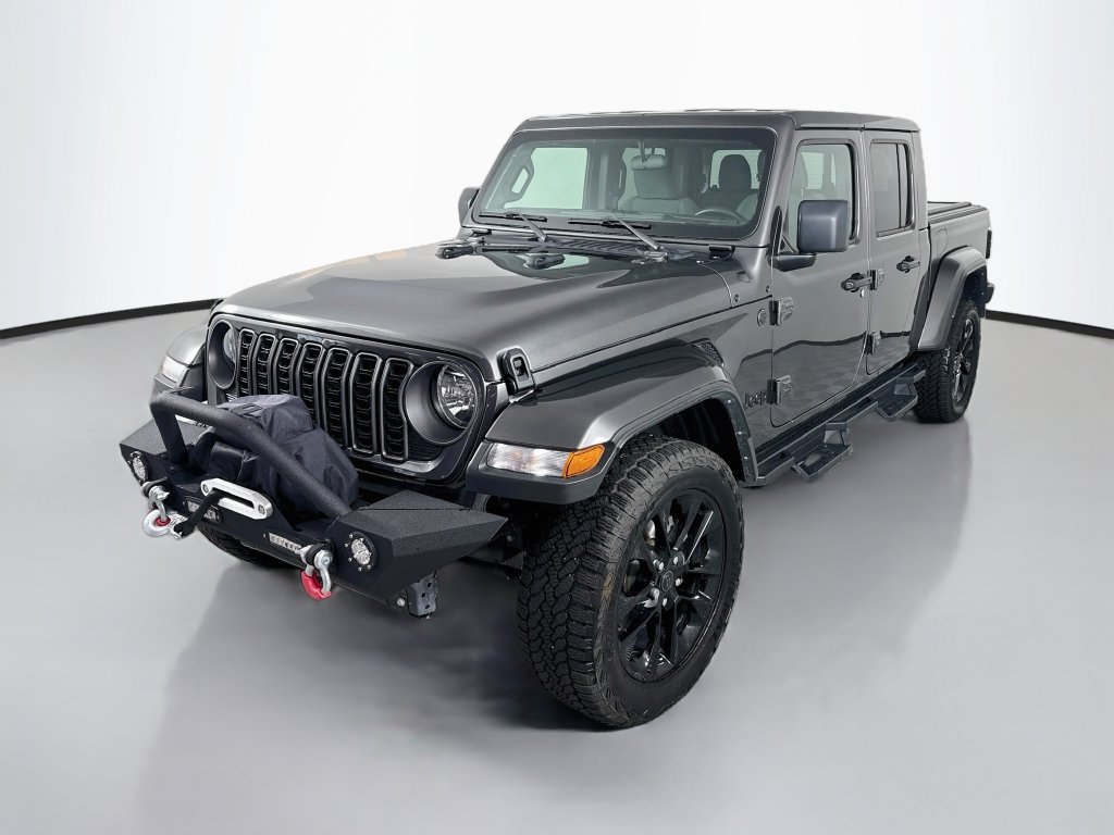 Used 2024 Jeep Gladiator Sport AWD/4WD image 1