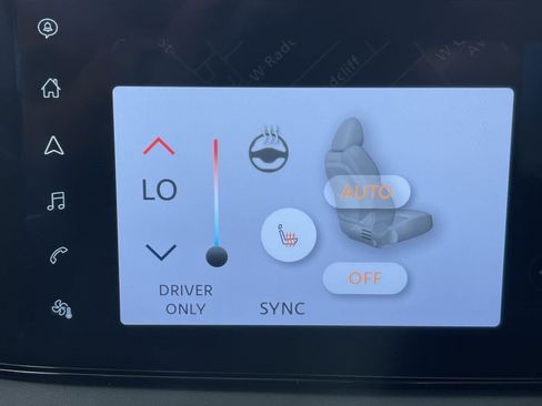 Certified 2024 Nissan Ariya AWD image 20
