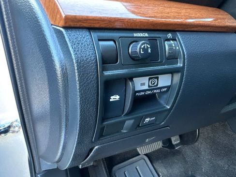Used 2014 Subaru Outback 3.6R Limited w/ Moonroof Package AWD/4WD image 12
