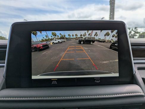 Certified 2024 Chevrolet Suburban Premier image 24