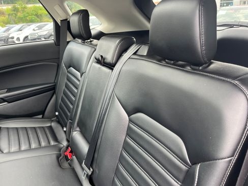 Certified 2023 Ford Edge SEL w/ Convenience Package AWD/4WD image 12