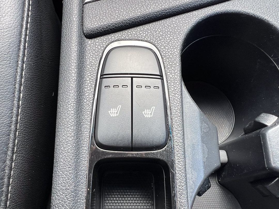 Used 2019 Kia Niro EX FWD image 25