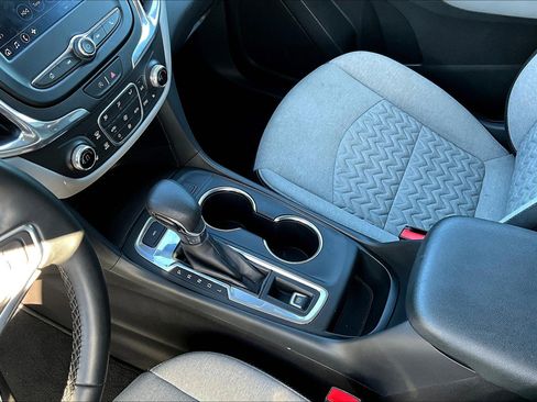 Used 2024 Chevrolet Equinox LT image 13