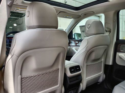 Used 2026 Mercedes-Benz GLE 350 4MATIC image 19