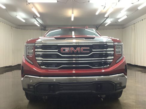 New 2026 GMC Sierra 1500 SLT w/ SLT Premium Plus Package AWD/4WD image 11