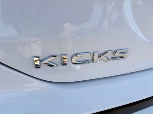 Used 2023 Nissan Kicks S FWD image 25
