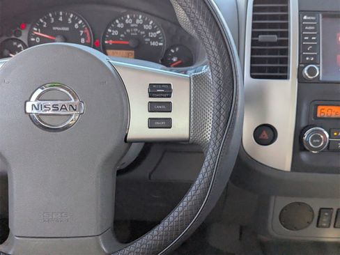 Used 2020 Nissan Frontier SV image 22