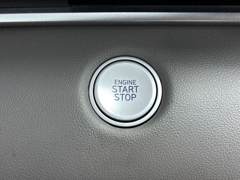 Certified 2025 Hyundai Elantra Sport FWD image 28