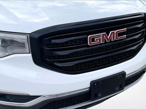Used 2019 GMC Acadia SLE w/ LPO, Black Accent Package AWD/4WD image 33