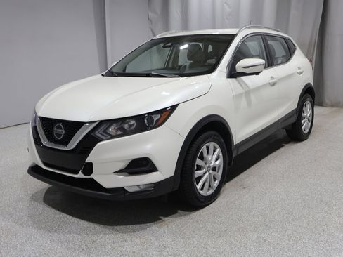 Used 2022 Nissan Rogue Sport SV w/ Technology Package AWD/4WD image 7