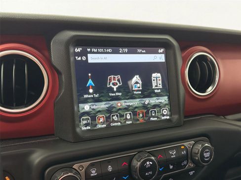 Used 2021 Jeep Gladiator Rubicon AWD/4WD image 22
