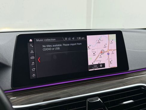 Used 2019 BMW 530e w/ Convenience Package image 27