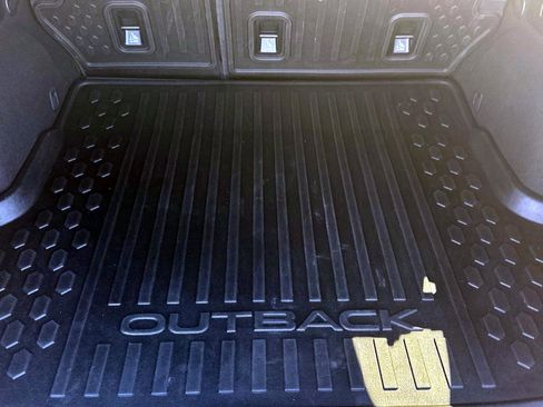 Used 2021 Subaru Outback Limited w/ Popular Package #2 image 12