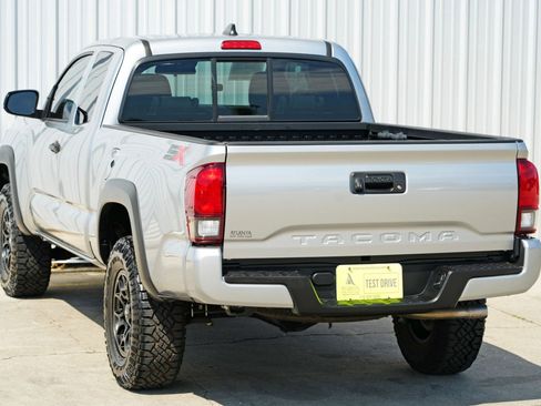 Used 2022 Toyota Tacoma SR w/ SX Package image 36