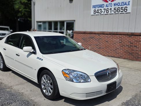 Used 2009 Buick Lucerne CXL w/ Driver Confidence Package FWD image 2