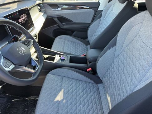 New 2026 Volkswagen Tiguan S image 10