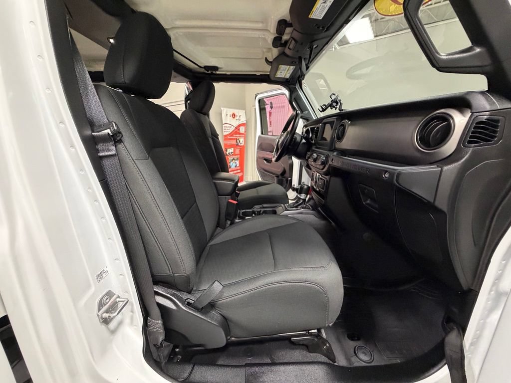 Used 2020 Jeep Wrangler Unlimited Sport AWD/4WD image 43