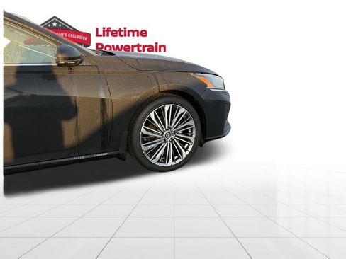 Certified 2024 Nissan Altima 2.5 SL image 8