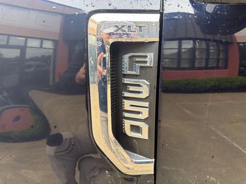 Used 2021 Ford F350 XLT w/ XLT Value Package AWD/4WD image 10