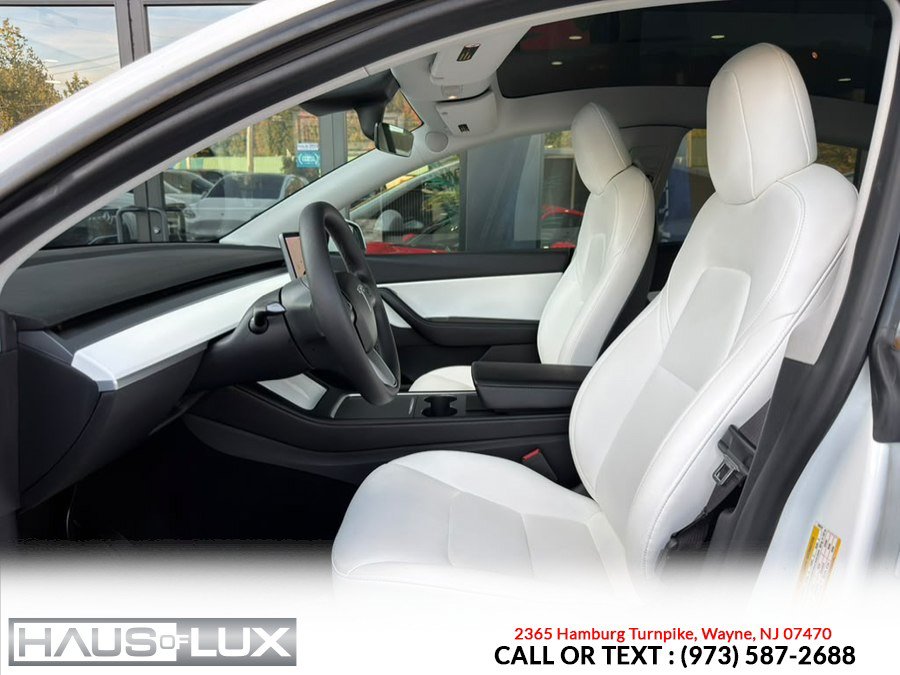 Used 2022 Tesla Model Y Long Range AWD/4WD image 19