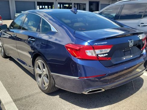 Used 2018 Honda Accord Touring image 5