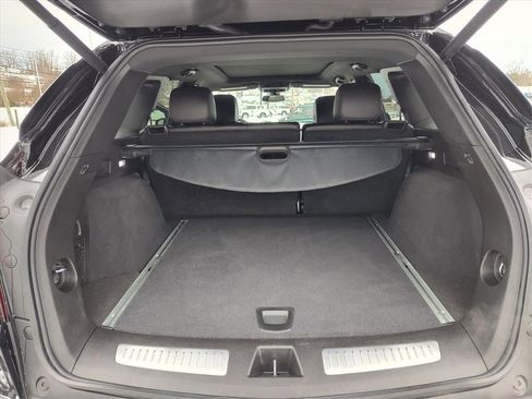 Used 2025 Cadillac XT5 Premium Luxury image 11