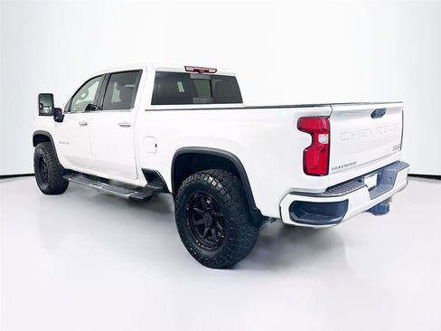Used 2023 Chevrolet Silverado 2500 High Country AWD/4WD image 32
