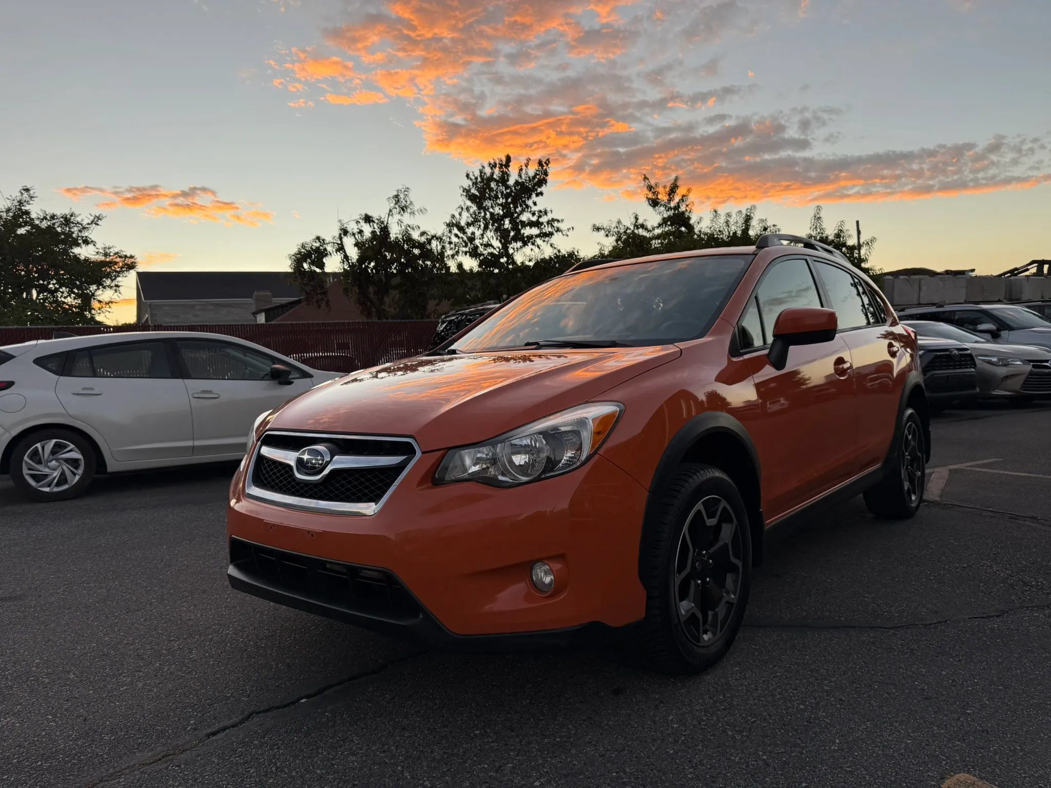 Used 2015 Subaru Crosstrek 2.0i Premium w/ Moonroof Package AWD/4WD image 1
