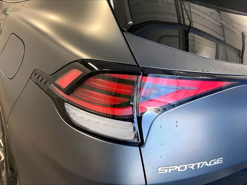 Used 2023 Kia Sportage SX Prestige image 34