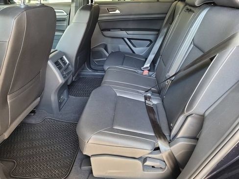 Used 2020 Volkswagen Atlas Cross Sport SEL AWD/4WD image 15