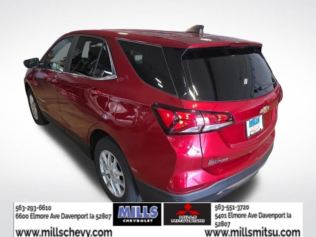 Used 2024 Chevrolet Equinox LT w/ LPO, Floor Liner Package AWD/4WD image 3