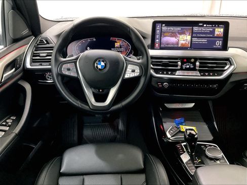 Used 2024 BMW X3 xDrive30i w/ Premium Package image 17