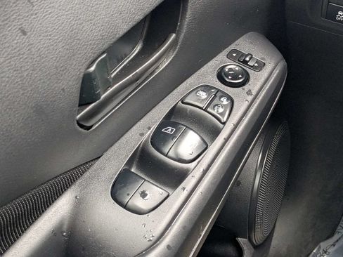 Used 2024 Nissan Kicks S FWD image 16
