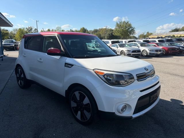 Used 2017 Kia Soul + w/ Designer's Package FWD image 7