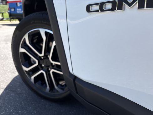 Used 2022 Jeep Compass Limited image 12