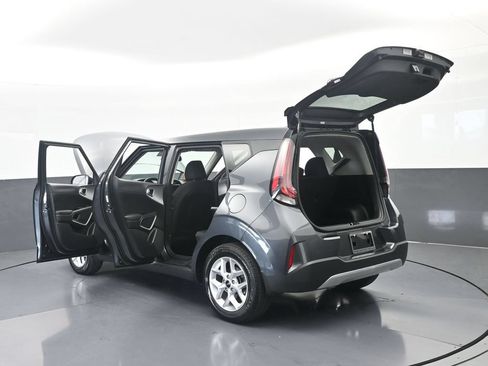 Used 2024 Kia Soul S FWD image 72