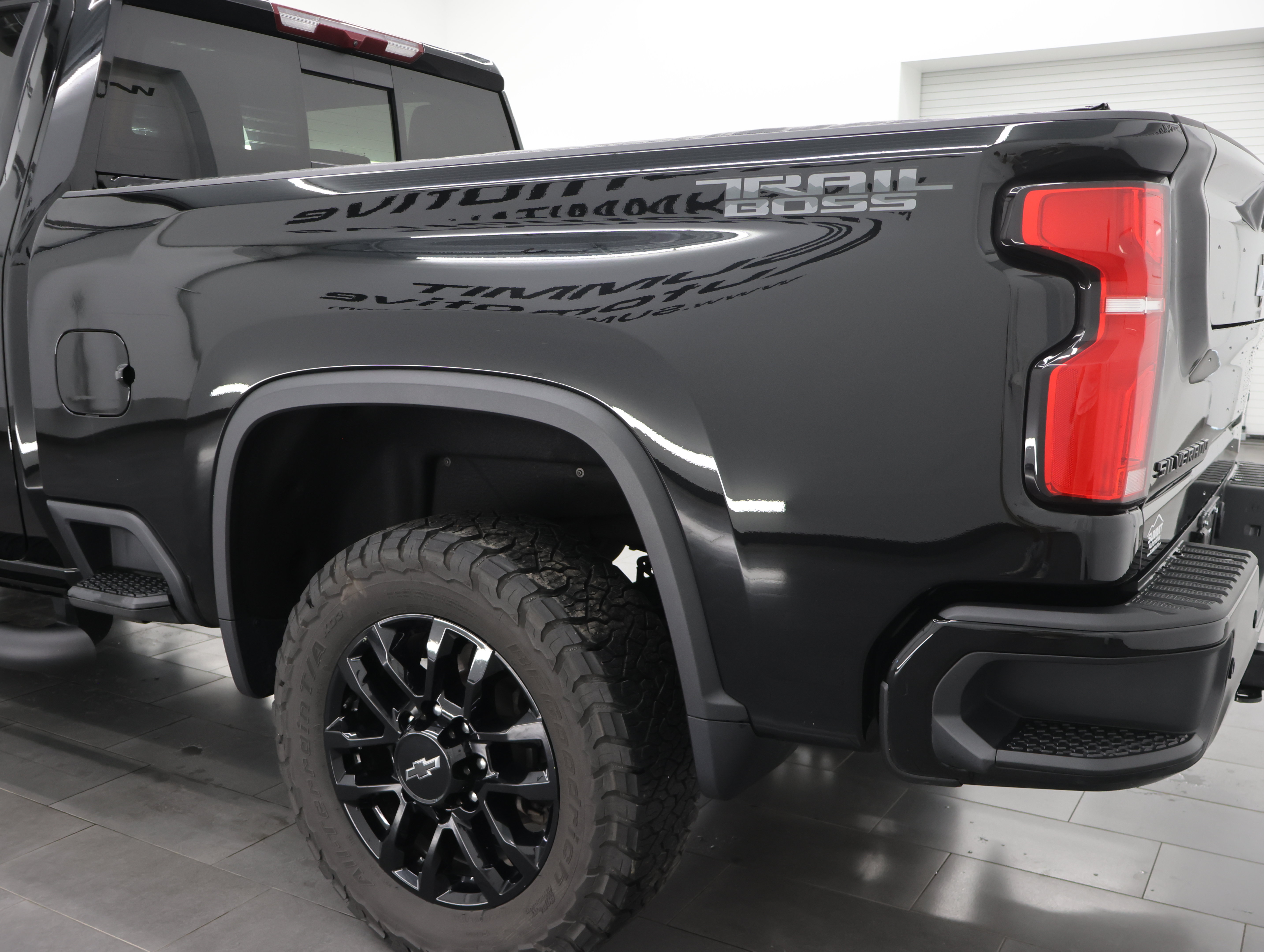 Used 2025 Chevrolet Silverado 2500 LT w/ Trail Boss Package AWD/4WD image 37